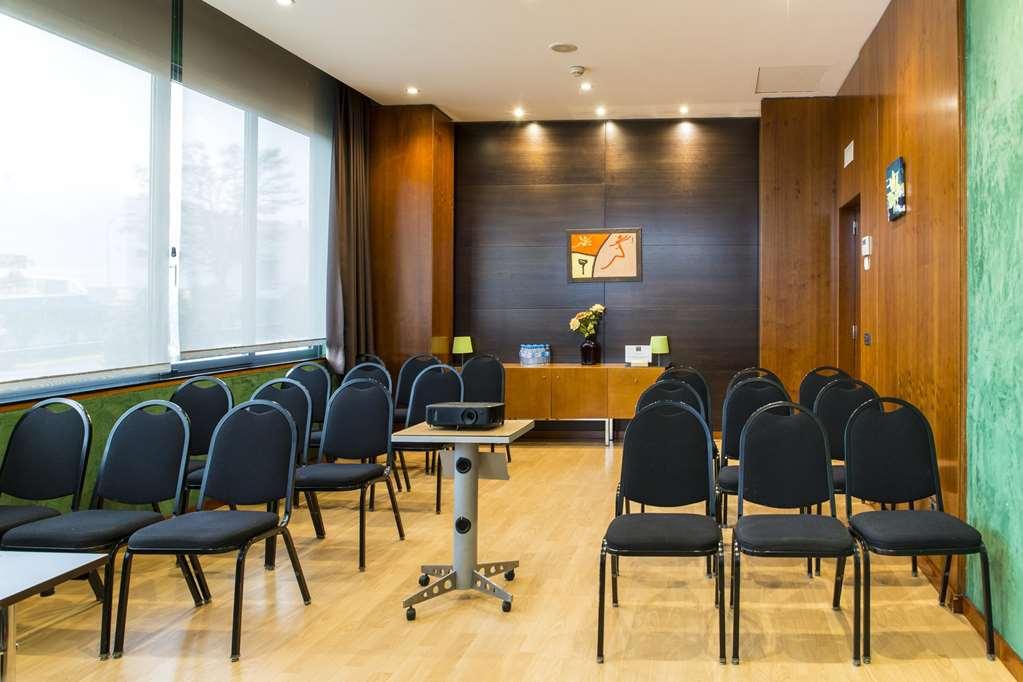 Sercotel Ab Rivas Facilities photo